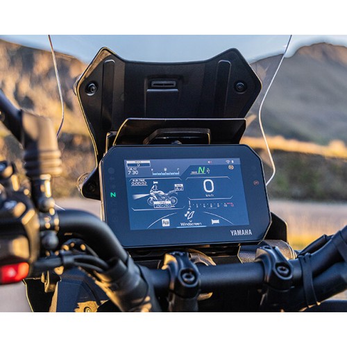 7in TFT with Garmin navigation